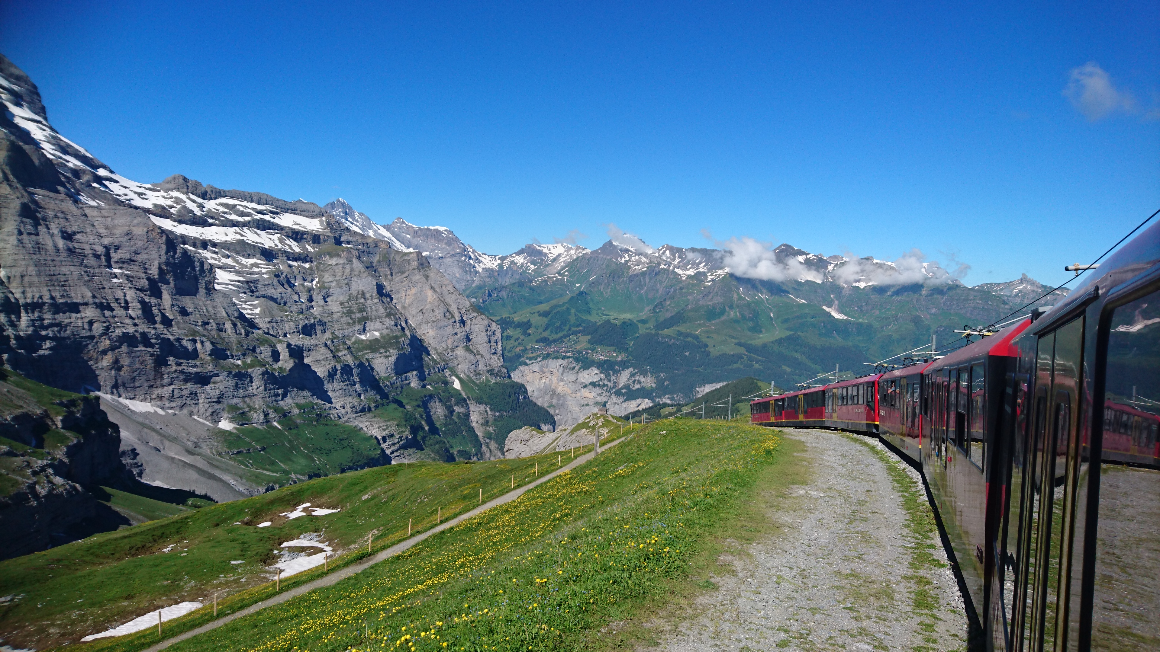 スイス旅行記6 グリンデルワルドからシルトホルンへ 飛行機とjalマイルとビジネスクラスの旅ブログ