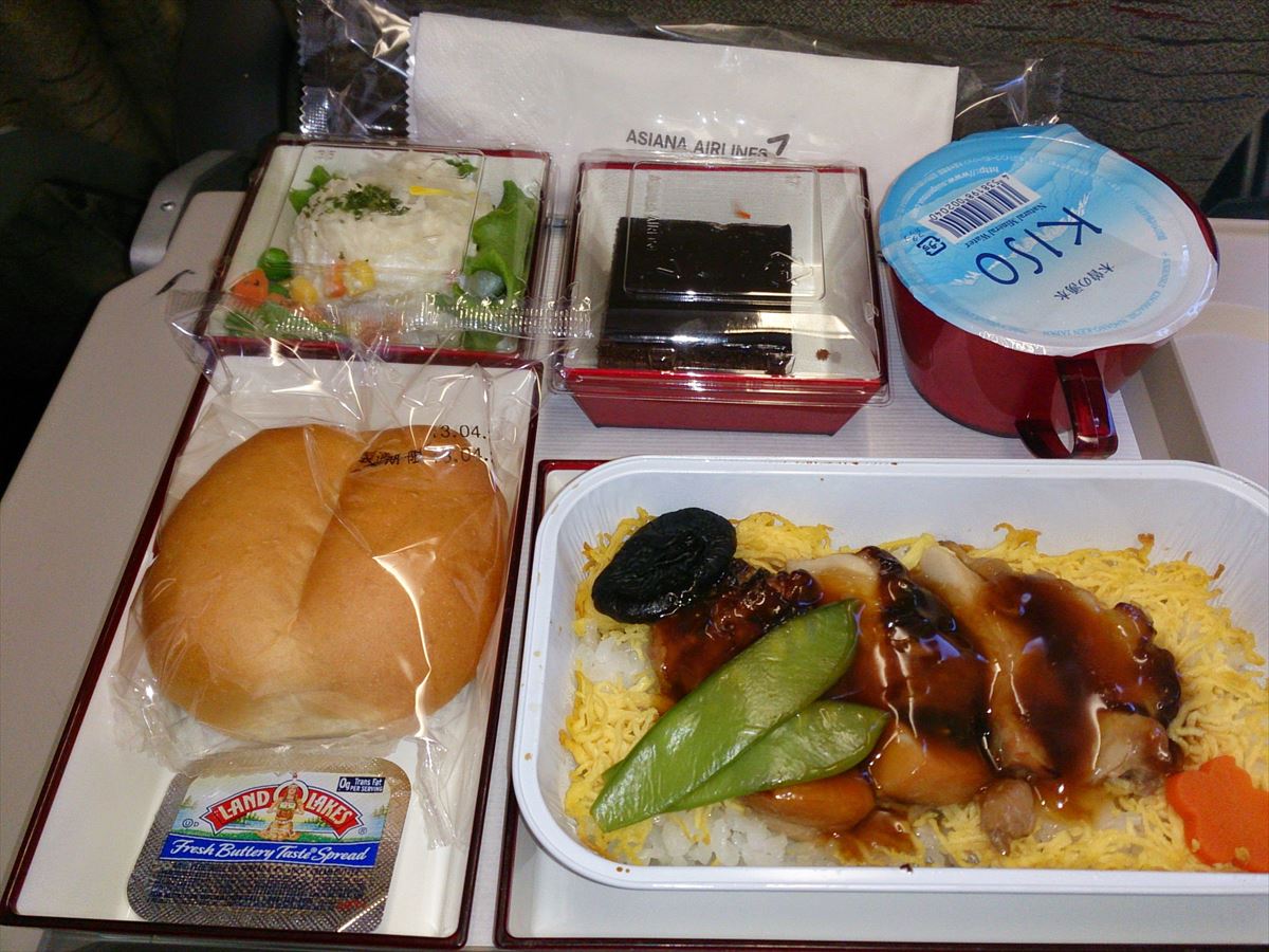 OZ101 25APR14 アシアナ航空 エコノミークラス 機内食