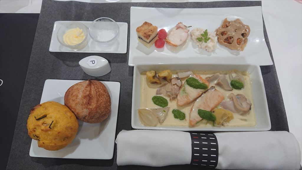JAL DISCOVA ビジネスクラス機内食試食会