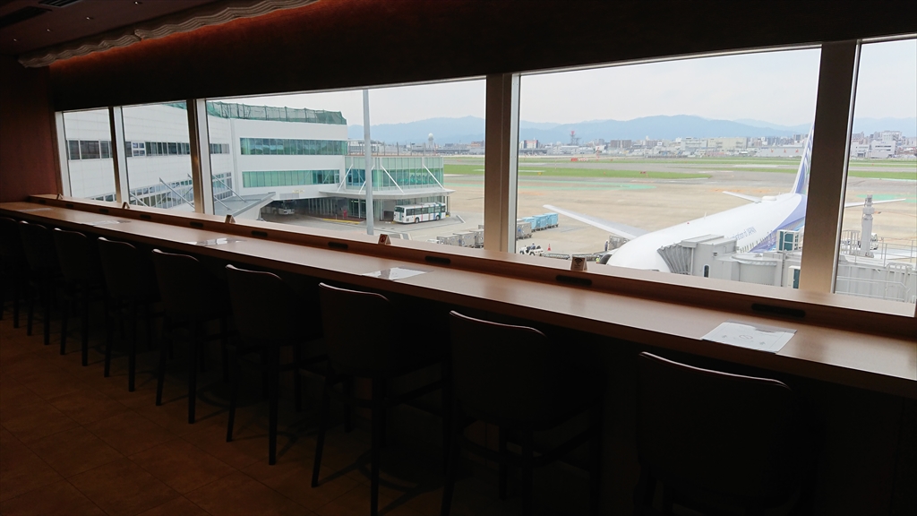 福岡空港 JAL サクララウンジ Sakura Lounge 20年06月訪問