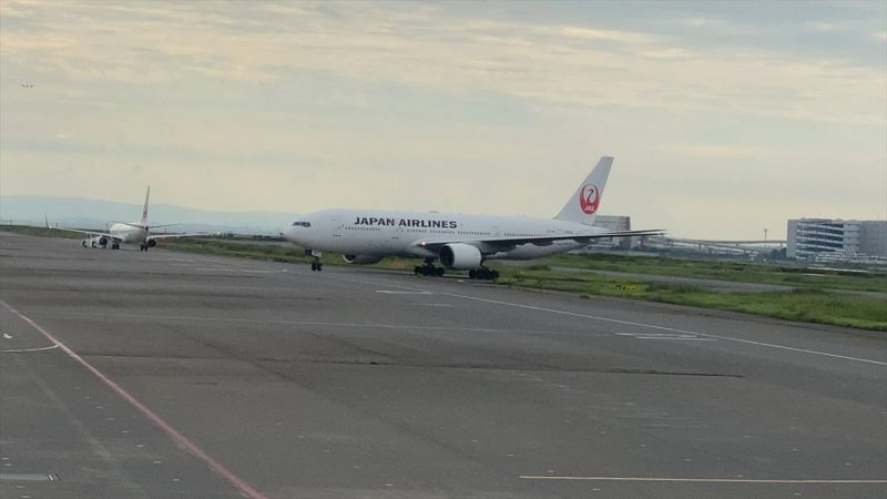 ボーイングB777-200型機 JL505 羽田～札幌(新千歳) ファーストクラス 搭乗記 20SEP20