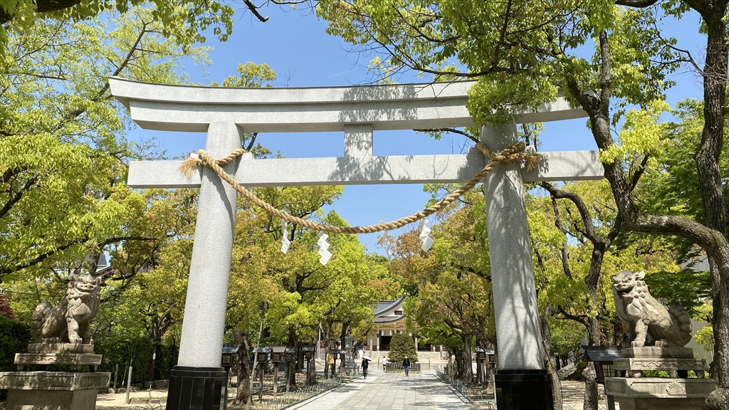 神戸　湊川神社