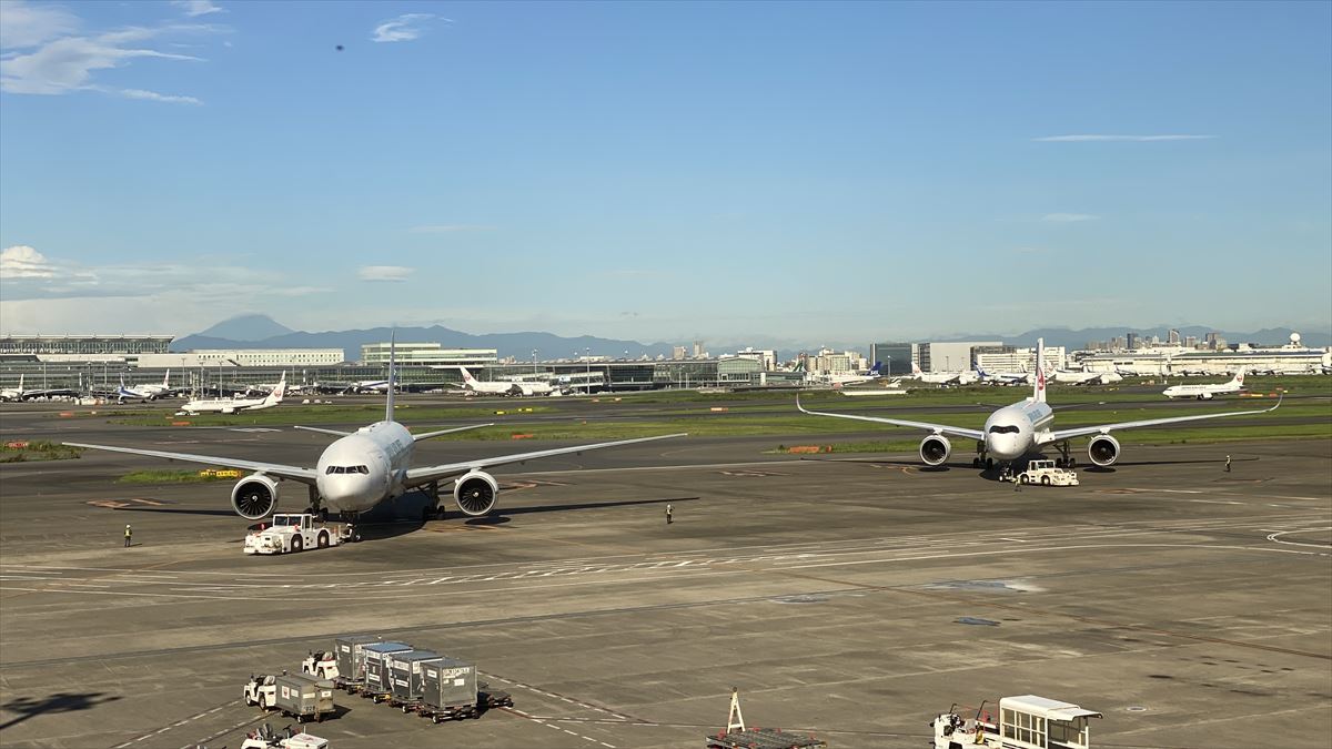 羽田空港 第一ターミナル 北ウィング JAL DIAMOND PREMIER LOUNGE 21年8月訪問 ２度目