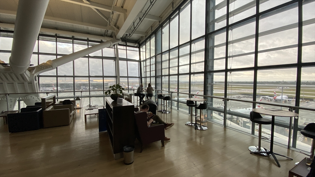 ロンドン・ヒースロー空港 T5 British Airways Galleries Lounge South 21年10月訪問