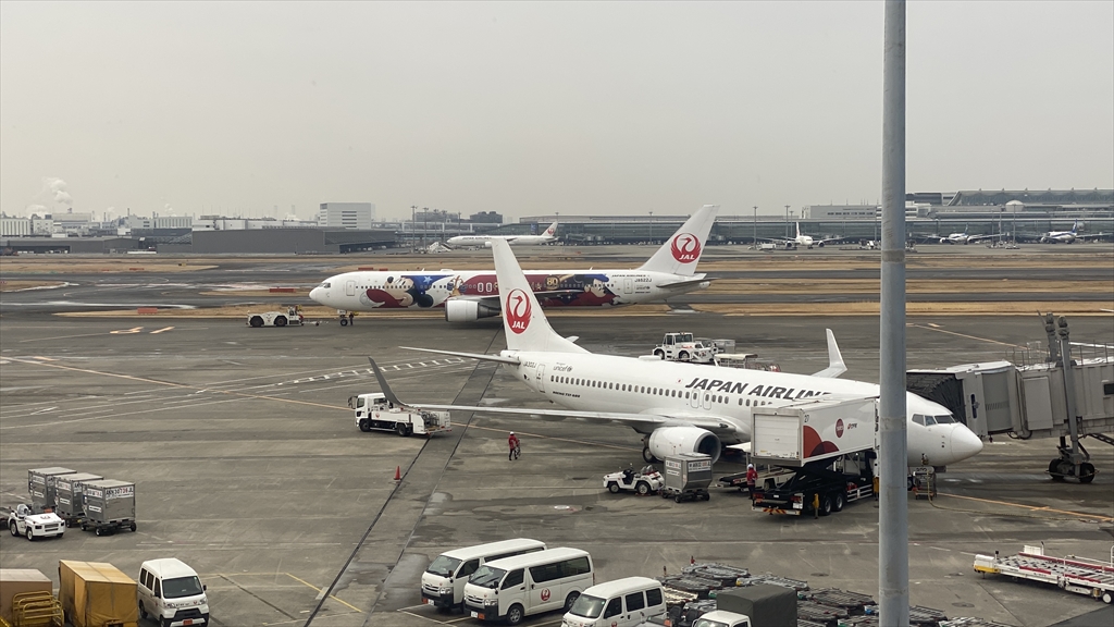 羽田空港 第一ターミナル 南ウィング JAL DIAMOND PREMIER LOUNGE 2022年2月訪問