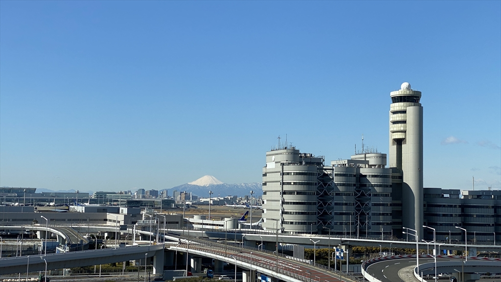 2022年02月、羽田空港第二ターミナルに隣接している羽田エクセルホテル東急に１週間ぶりにやってきました。再び、６泊滞在の予定です。 滞在日程：2022年02月20～26日