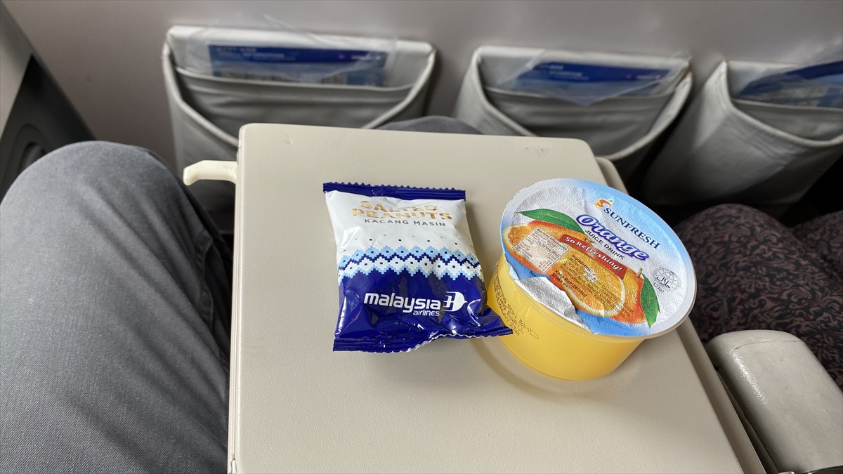マレーシア航空 MH614 シンガポール～クアラルンプール エコノミークラス機内食 18SEP22