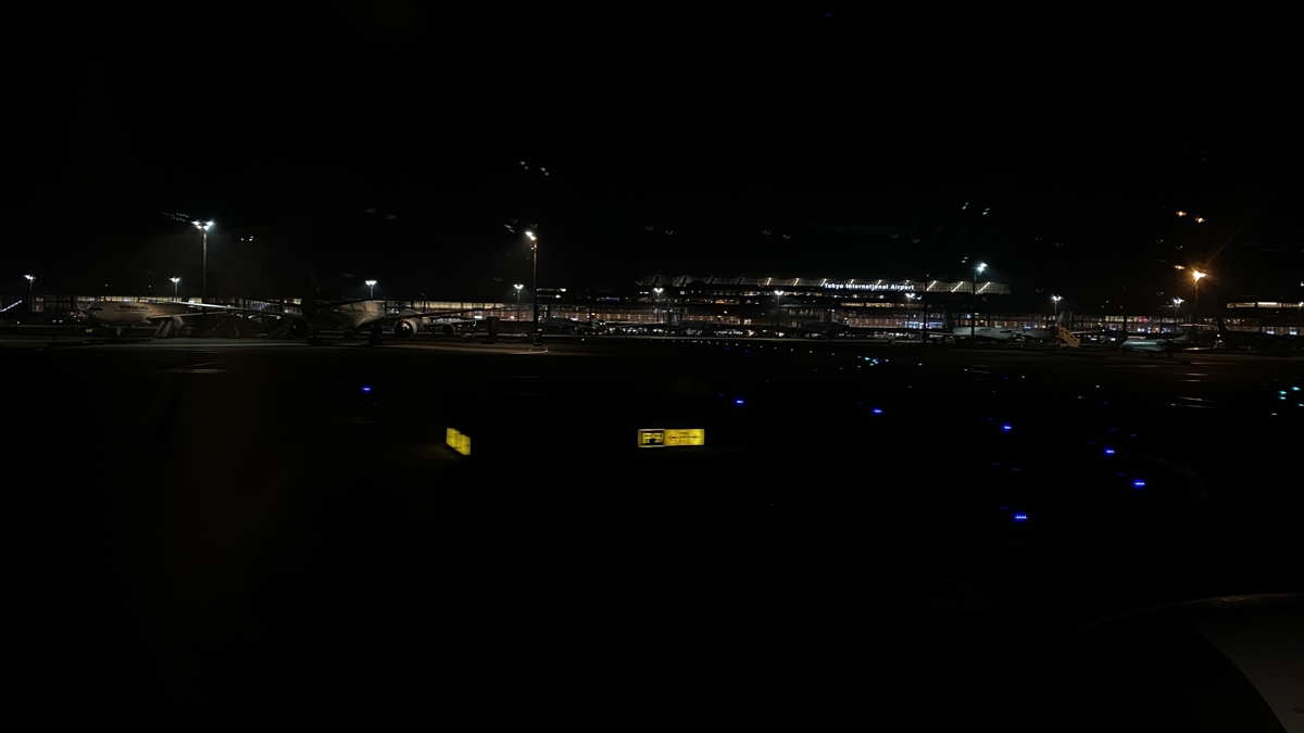 【フライトレポ】JALのスッタガードシート!深夜のSKY SUITEⅡ搭乗 JL77 羽田～マニラ 07DEC22