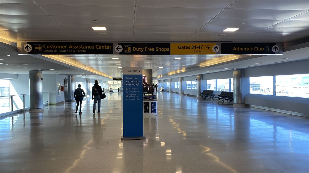 ニューヨーク JFK空港のぷちぷちさんぽ 2023年3月