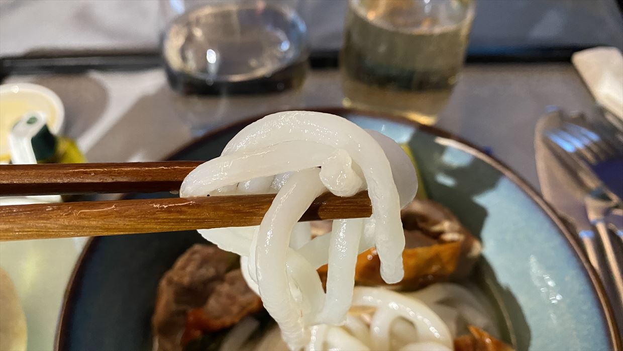 Roast duck rice noodle soup