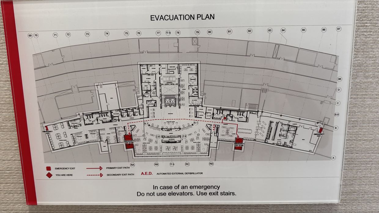 ダラスフォートワース空港 アメリカン航空 Admirals Club 訪問(ターミナルA) 24年5月