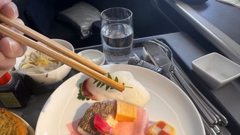 【機内食レポ】成田～香港 CX便 ビジネスクラス 24年09月18日