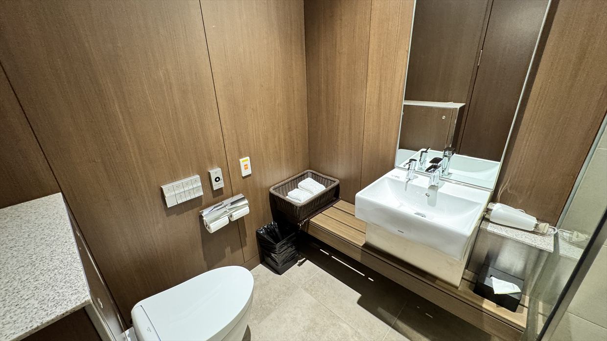 【ラウンジレポ】成田空港 JAL ファーストクラスラウンジ 25年7月