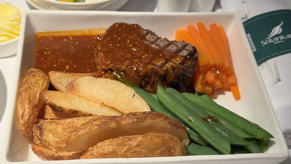 成田～コロンボ　スリランカ航空 ビジネスクラス 24年07月