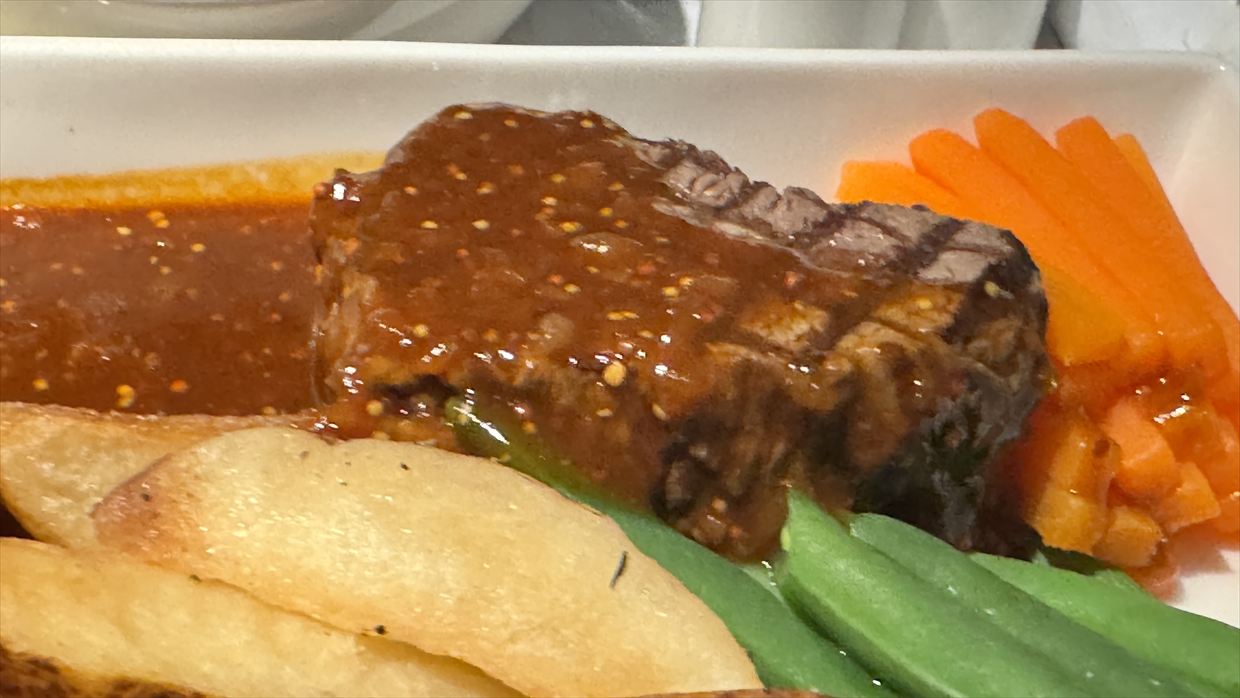 成田～コロンボ　スリランカ航空 ビジネスクラス 24年07月