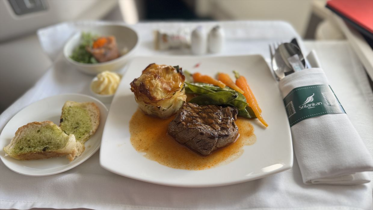 フランクフルト～コロンボ　スリランカ航空 ビジネスクラス 24年07月