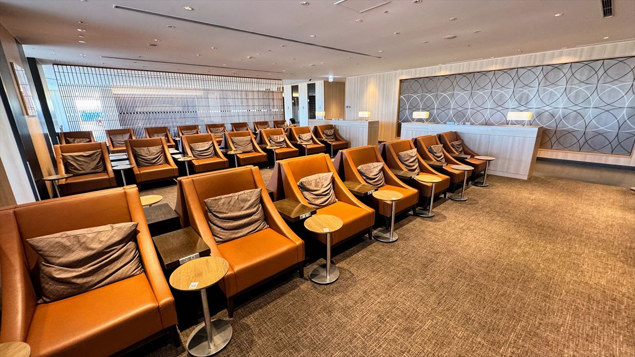 【ラウンジレポ】羽田空港 JAL サクララウンジ SKY VIEW LOUNGE 25年1月1日