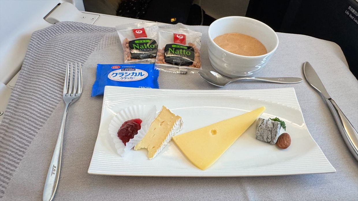 【機内食レポ】羽田～デリー　JAL ビジネスクラス 25年01月