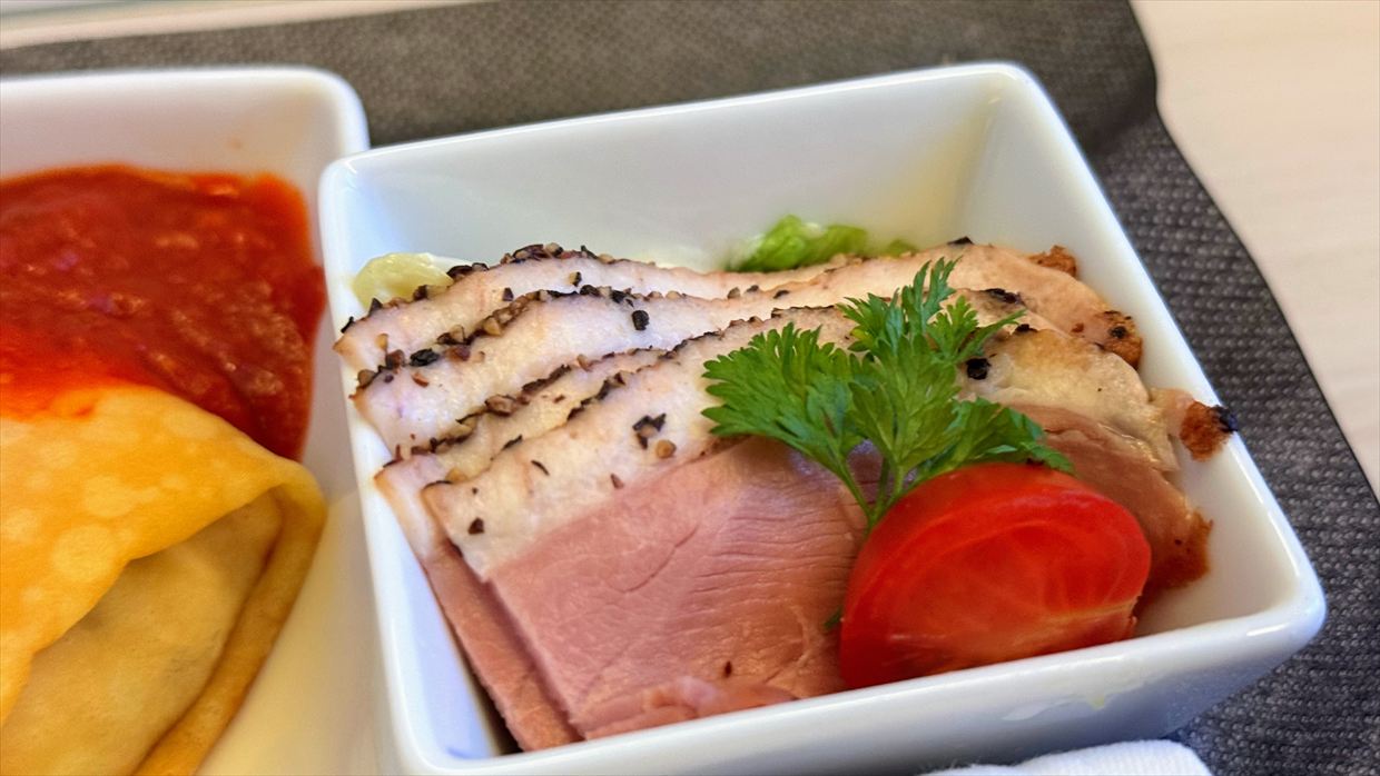 【機内食レポ】羽田~デリー JAL39便 ビジネスクラス 25年01月 ※到着前の軽食