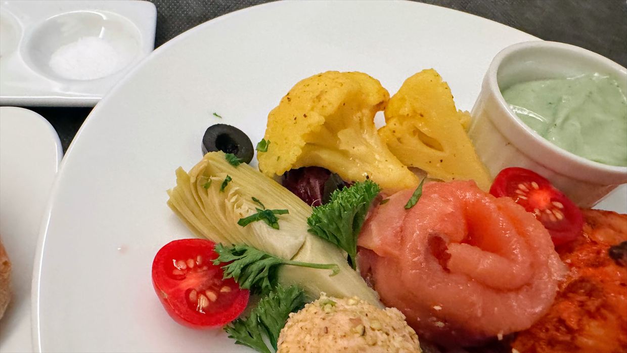 【機内食レポ】デリー～羽田　JAL30便 ビジネスクラス 25年01月