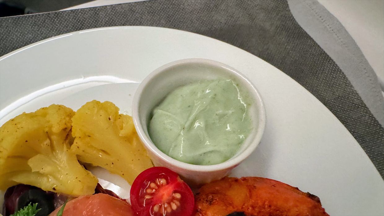 【機内食レポ】デリー～羽田　JAL30便 ビジネスクラス 25年01月