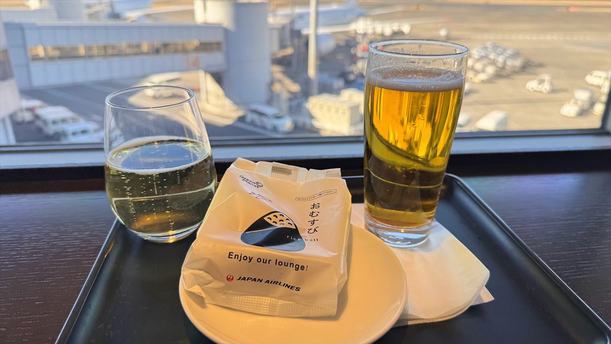 【ラウンジレポ】羽田空港 第1ターミナル JAL ダイヤモンド プレミアム ラウンジ 31Jan25