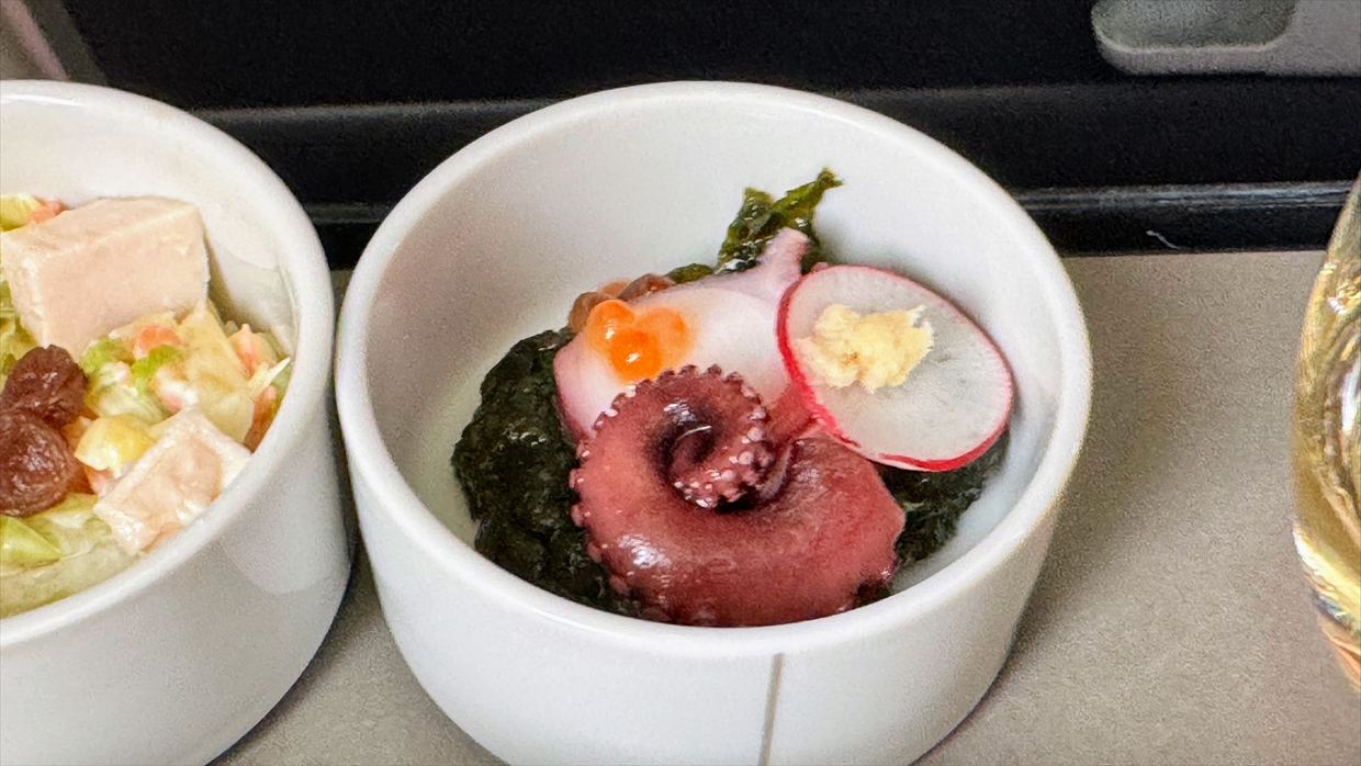 【機内食レポ】伊丹～伊丹　JAL116便 ファーストクラス 25年02月02日