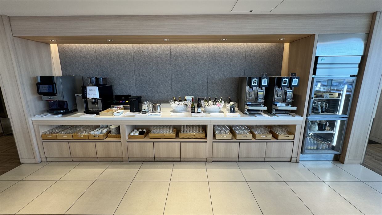 【ラウンジレポ】羽田空港 ターミナル3 JAL サクララウンジ SKY VIEW LOUNGE 25年2月18日