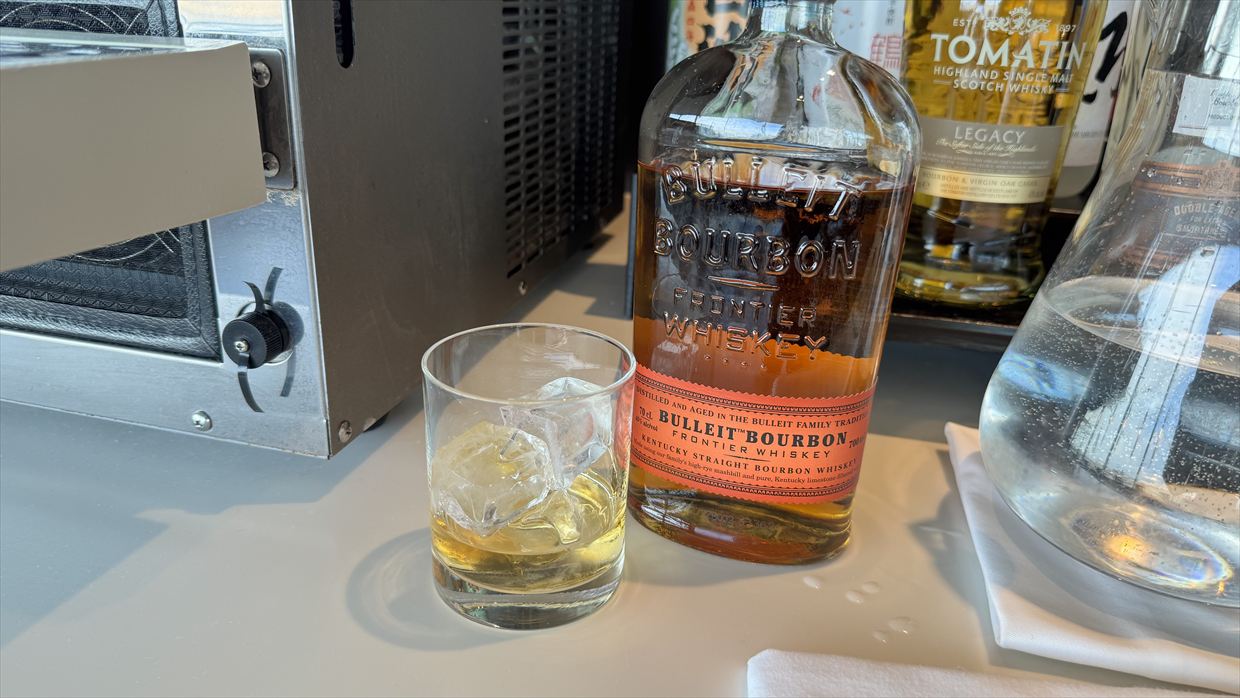 【ラウンジレポ】羽田空港 ターミナル3 JAL サクララウンジ SKY VIEW LOUNGE 25年2月18日