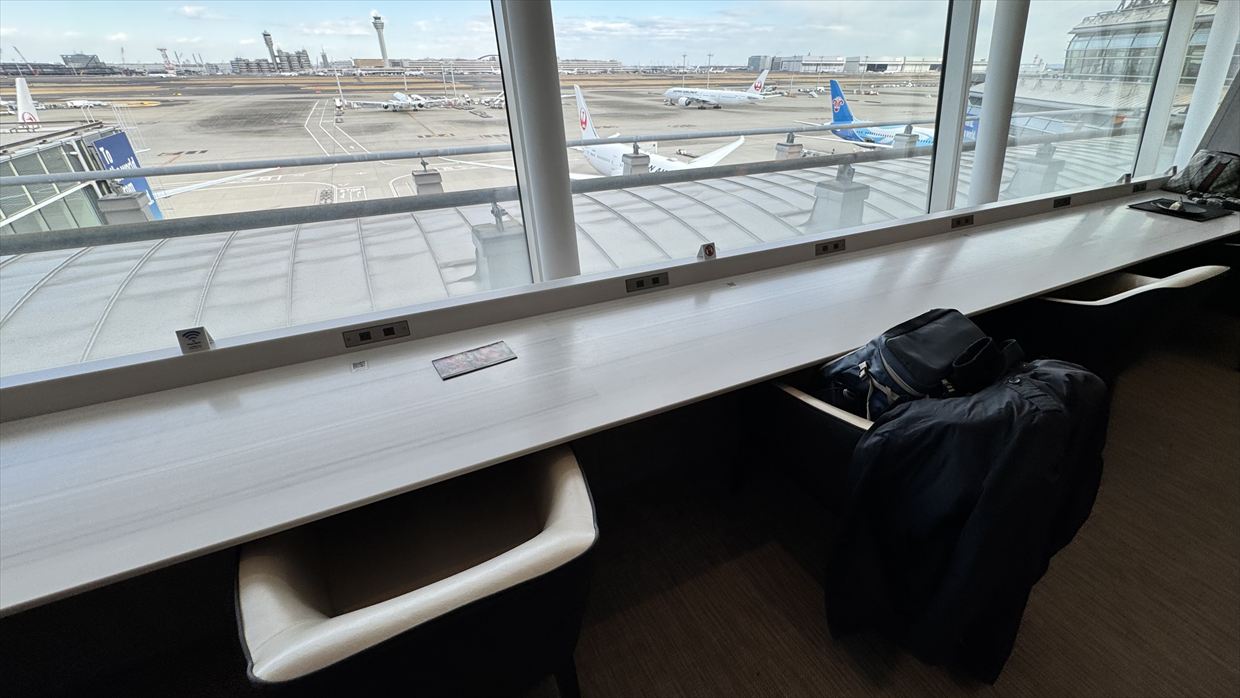 【ラウンジレポ】羽田空港 ターミナル3 JAL ファーストクラスラウンジ 25年2月18日