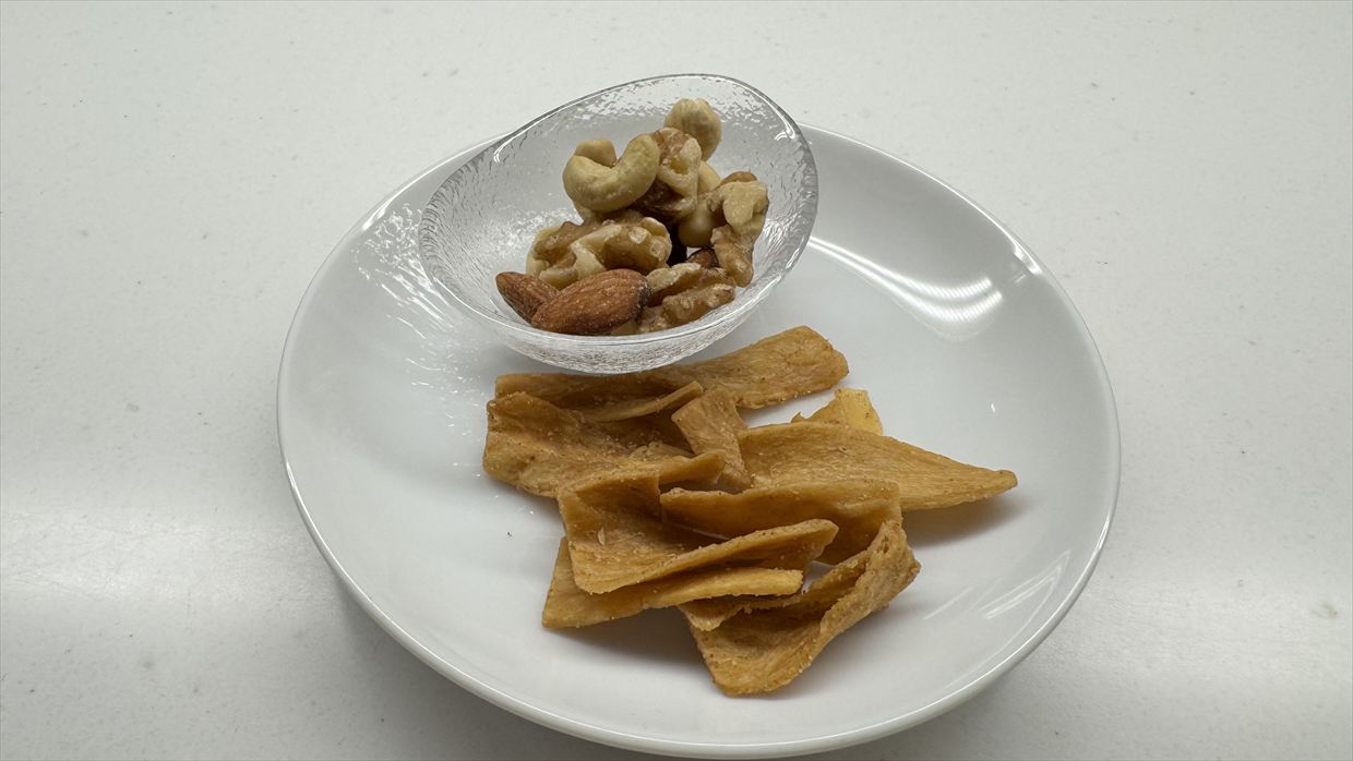 【ラウンジレポ】羽田空港 ターミナル3 JAL ファーストクラスラウンジ 25年2月18日