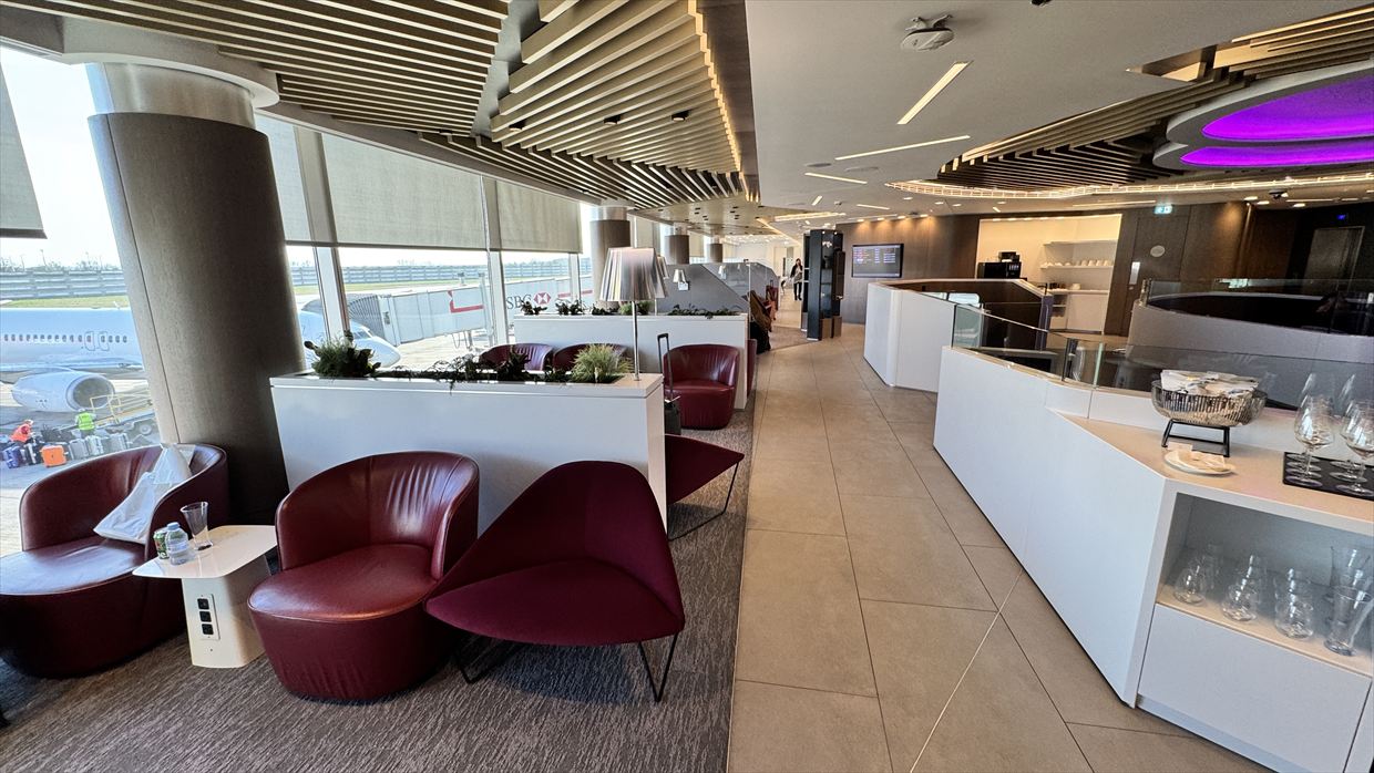 【ラウンジレポ】ロンドン・ヒースロー空港 ターミナル4 カタール航空 フリークエントフライヤーラウンジ 25年3月09日