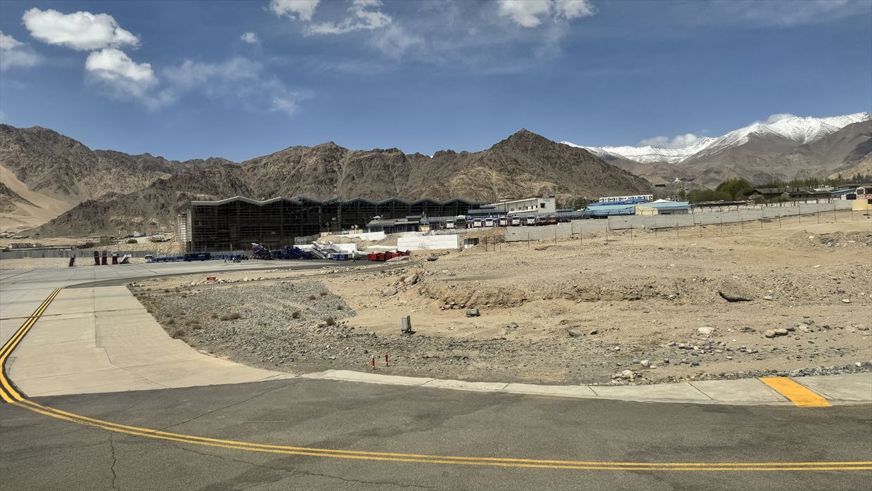 【フライトの様子とレーの観光風景】IndiGo航空 6E2583 デリー～レー May25 A320型機