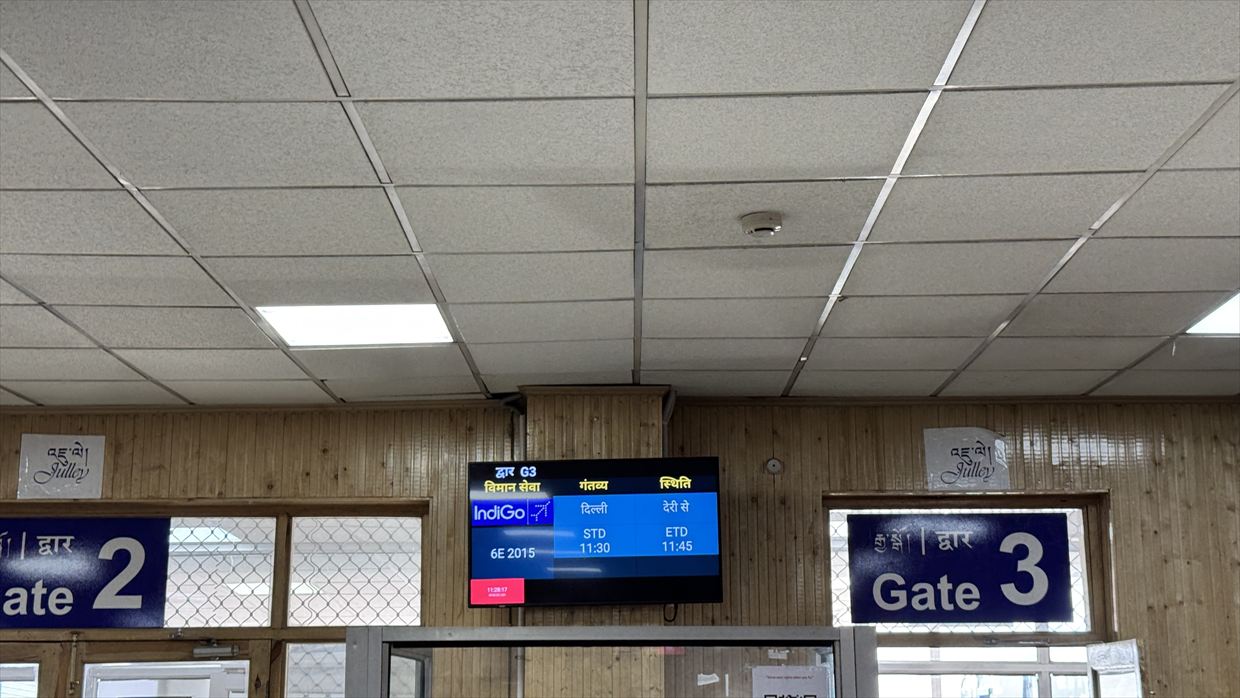 【フライトの様子とレーの観光風景】IndiGo航空 6E2015 レー～デリー May25 A320型機