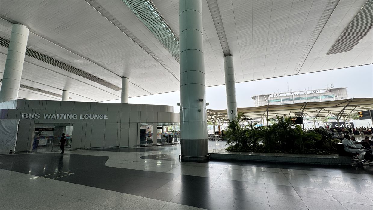 【フライトの様子】SKY SUITYEⅢ ビジネスクラス JAL30 デリー～羽田 May25 B787-900型機