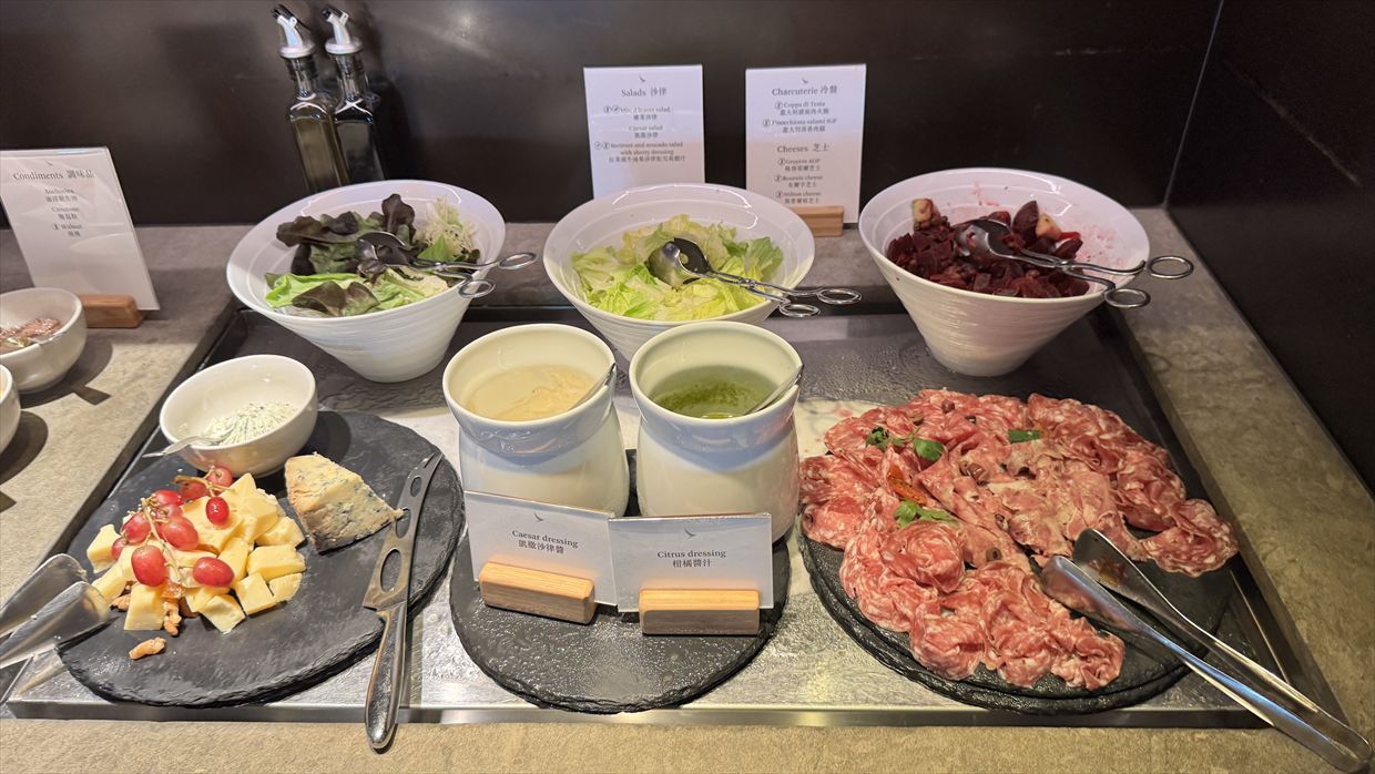 【ラウンジレポ】香港空港 キャセイパシフィック The Deck 臨時ファーストクラス 25年6月