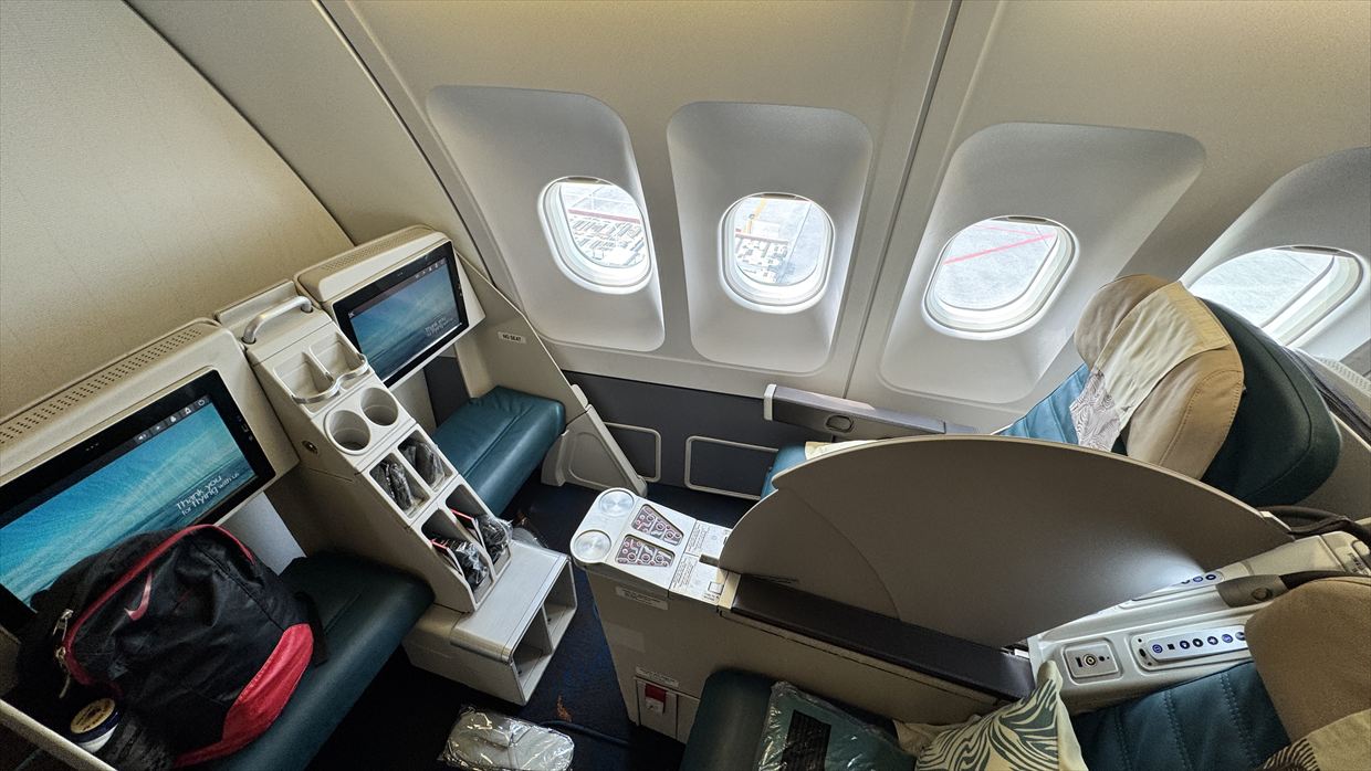 【フライトの様子】UL455 成田～コロンボ Jul25 A330-200型機 ビジネスクラス 大遅延。