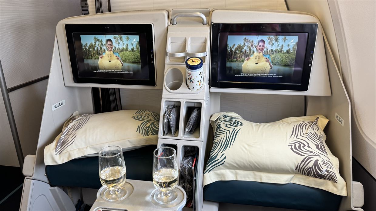 【フライトの様子】UL455 成田～コロンボ Jul25 A330-200型機 ビジネスクラス 大遅延。