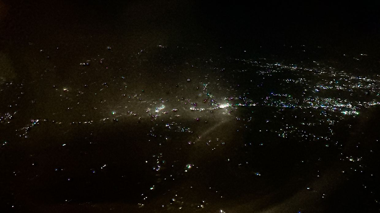 【フライトの様子】UL455 成田～コロンボ Jul25 A330-200型機 ビジネスクラス 大遅延。【フライトの様子】UL455 成田～コロンボ Jul25 A330-200型機 ビジネスクラス 大遅延。