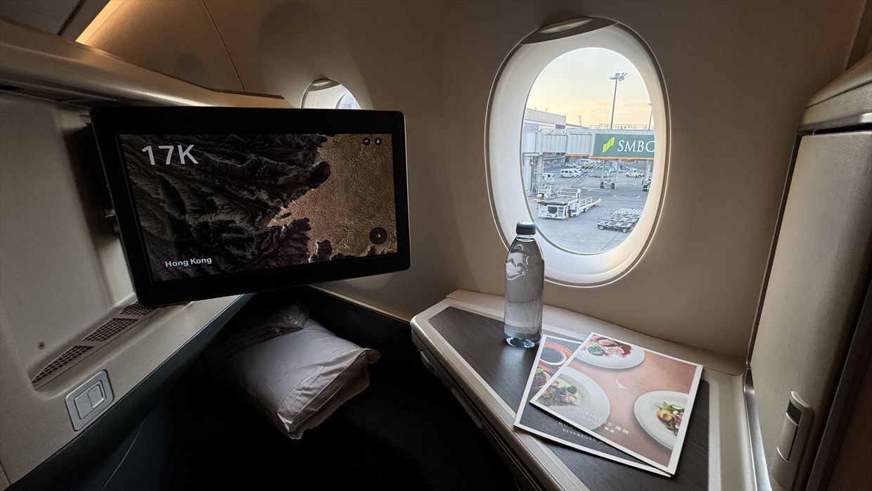 【フライトの様子】CX527 成田~香港 Sep25 A350-900 ビジネスクラス 出発3時間の遅延。