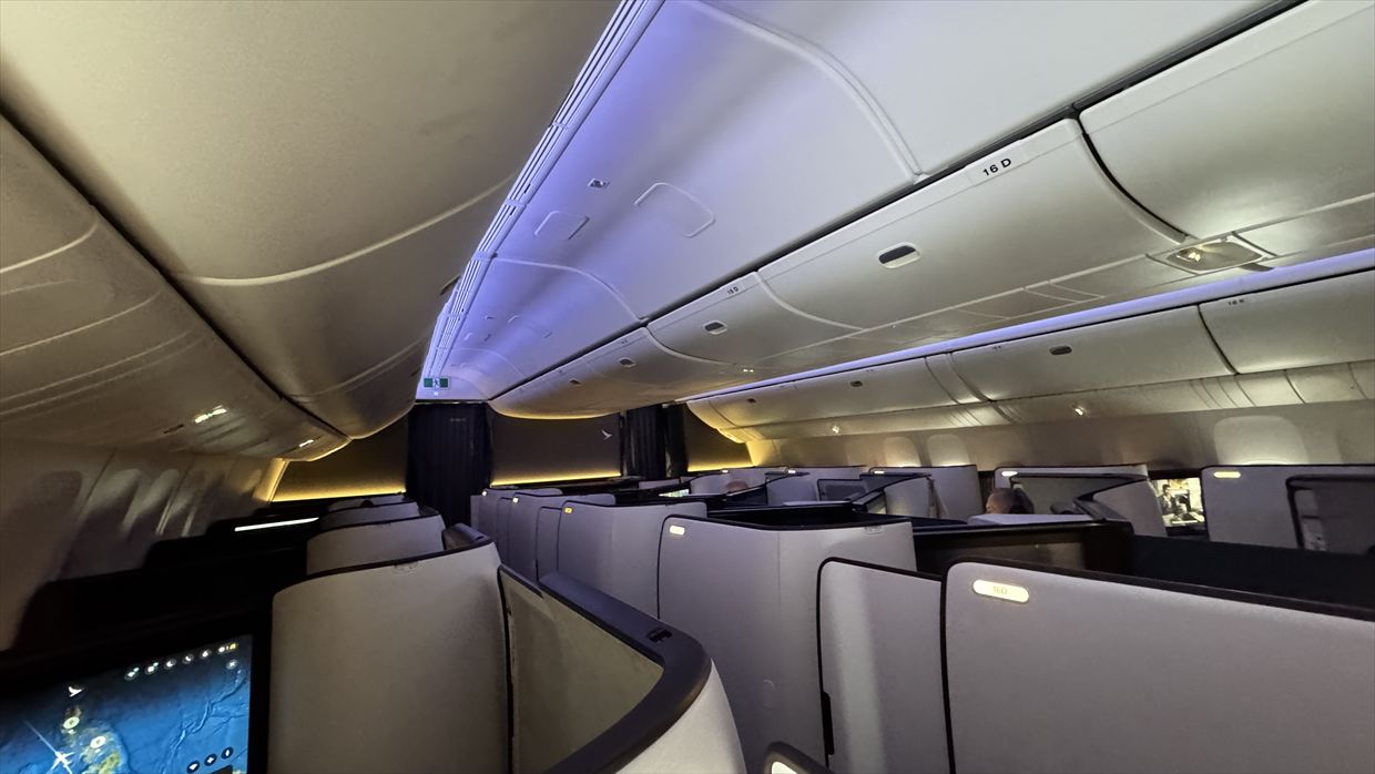 【フライトの様子】ARIA SUITE ビジネスクラス CX162 シドニー～香港 Sep25