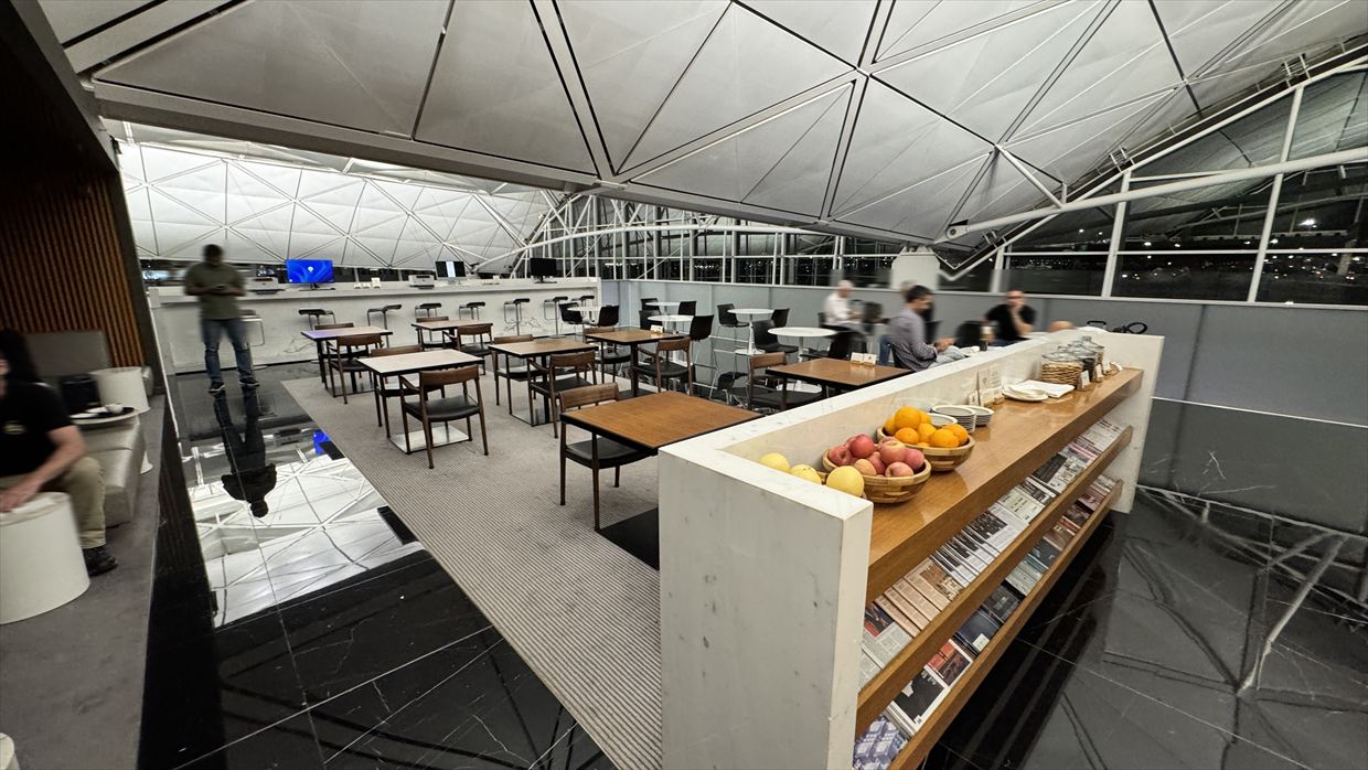 【ラウンジレポ】キャセイパシフィック The Wing ビジネスクラス  25年9月 *ファーストクラス閉鎖中*