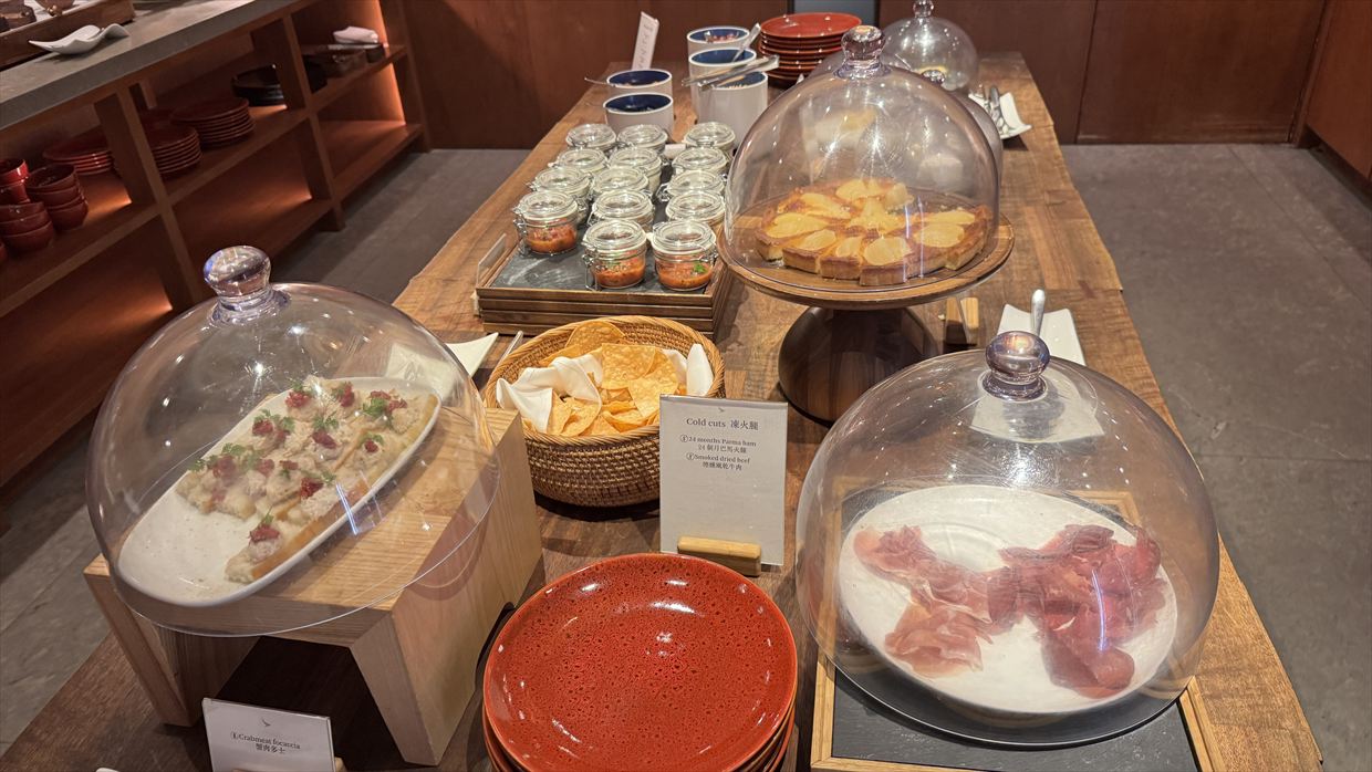 【ラウンジレポ】キャセイパシフィック The Pier ファーストクラス 25年9月