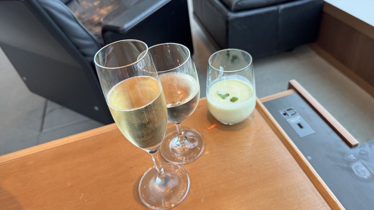 【ラウンジレポ】羽田空港 ターミナル3 キャセイパシフィック ビジネスラウンジ 25年11月