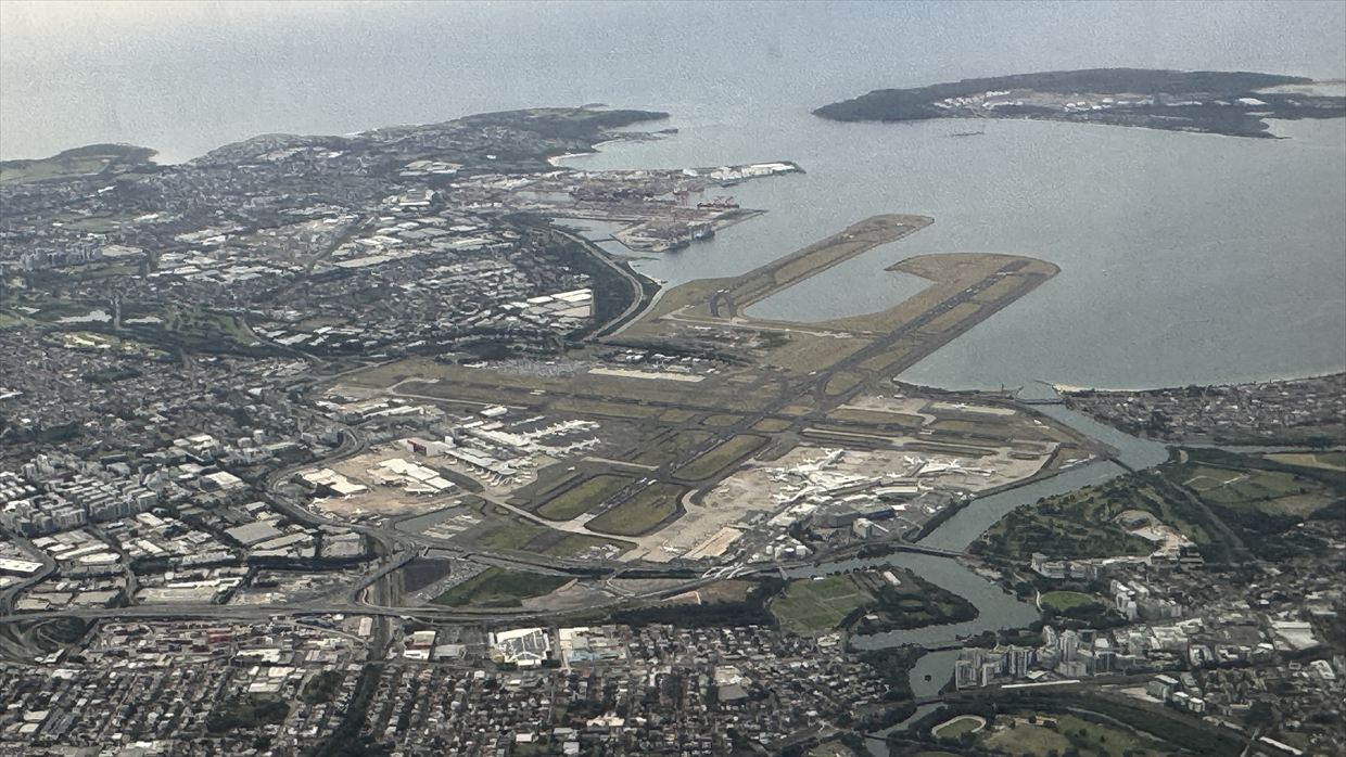 【フライトの様子】JL51 羽田～シドニー Nov25 B777-300ER ビジネスクラス・Sky SuiteⅠ