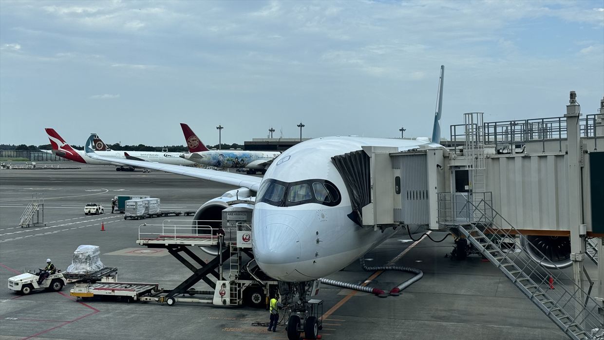 【フライトの様子】CX527 成田～香港 18Sep24　エアバスA350-900 ビジネスクラス