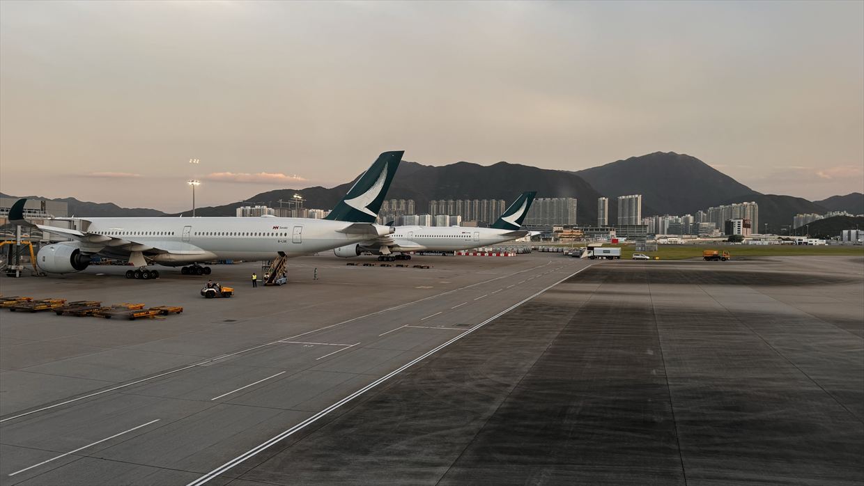 【フライトの様子】CX527 成田～香港 18Sep24　エアバスA350-900 ビジネスクラス