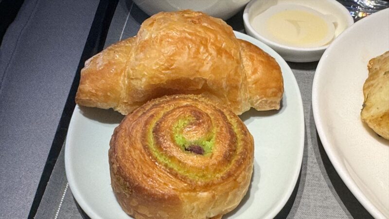【機内食レポ】香港～マドリード CX321便 ビジネスクラス 1食目 24年09月19日