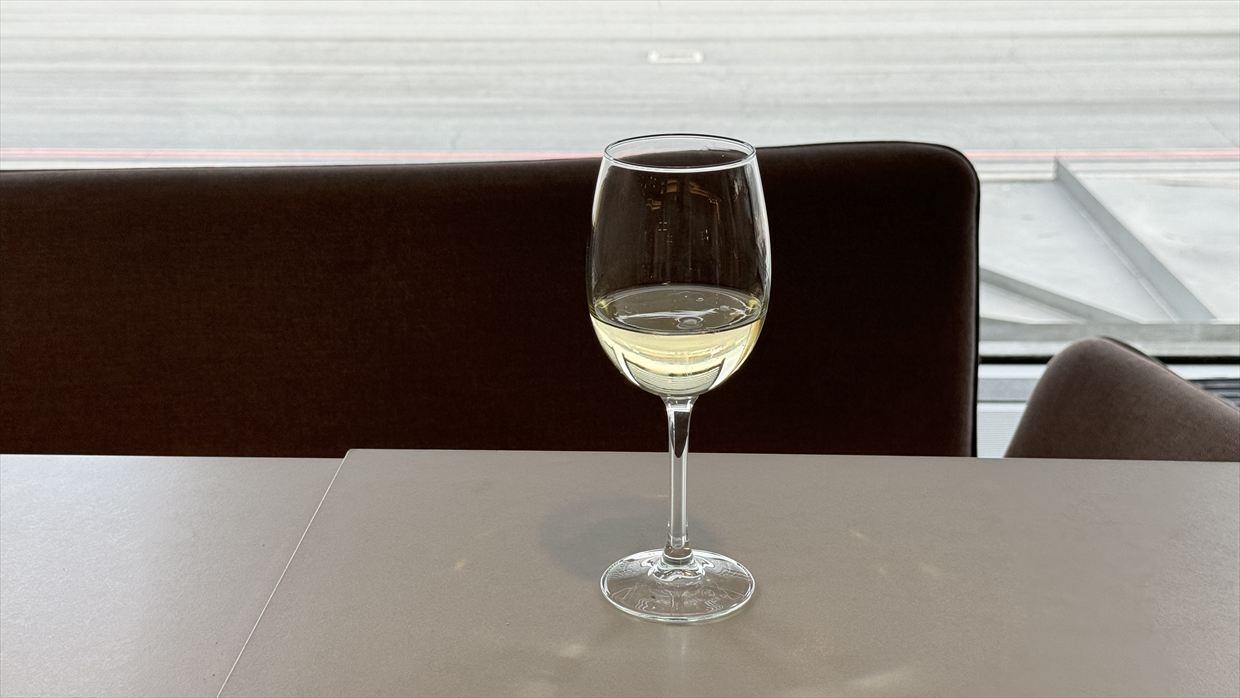 【ラウンジレポ】マドリード バラハス空港 T4サテライト イベリア航空 Premium Lounge Velázquez 25Sep25
