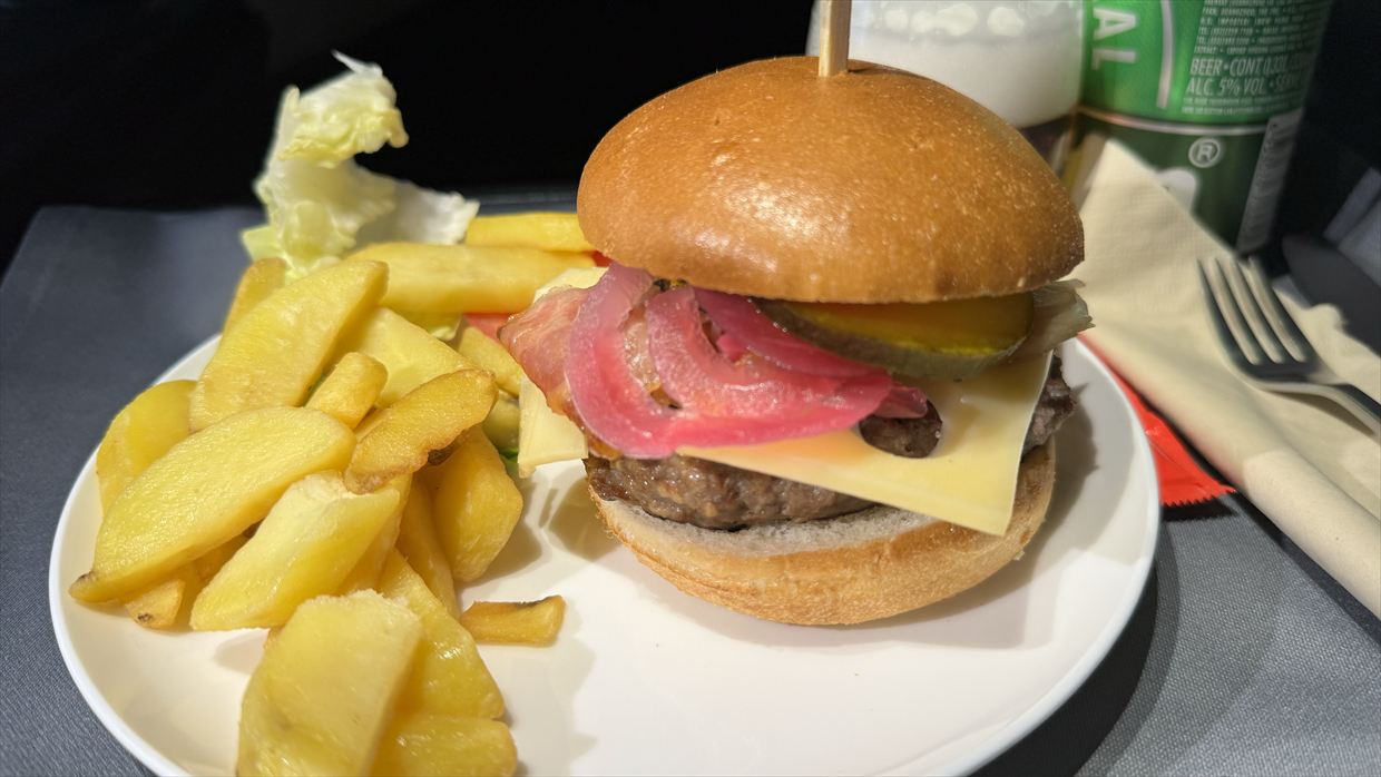 【機内食レポ】マドリード～香港 CX372便 ビジネスクラス オーダーメニュー 24年09月25日